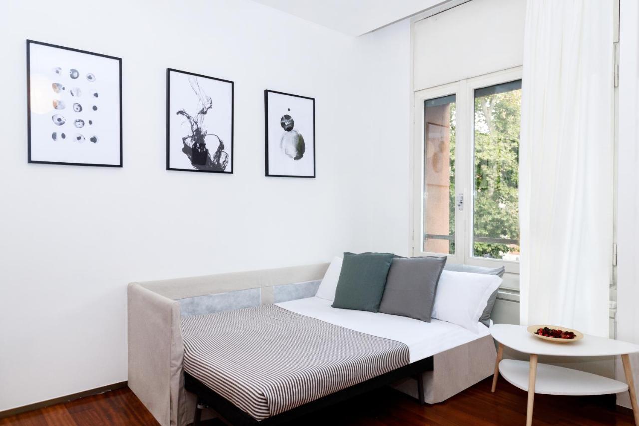 Hemeras Boutique Homes - 2 Luxury Apartments In The City Center มิลาน ภายนอก รูปภาพ