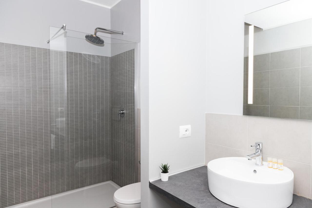 Hemeras Boutique Homes - 2 Luxury Apartments In The City Center มิลาน ภายนอก รูปภาพ